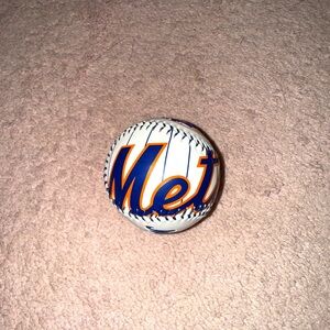 NY Mets Collectible Baseball